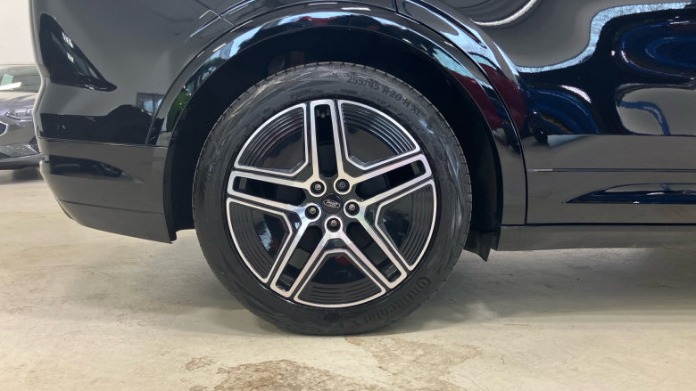 Ford Capri 210kW Premium 77kWh 5dr Auto Electric Estate